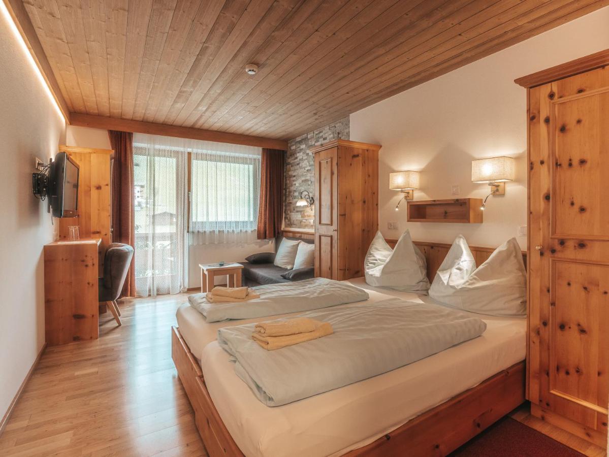 Superior Double Room,1328259377:JPEG