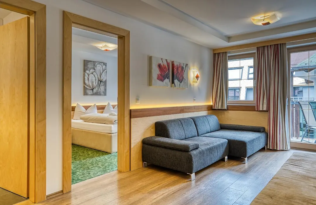 SonnenHOF Hotel Gerlos Centrum-1